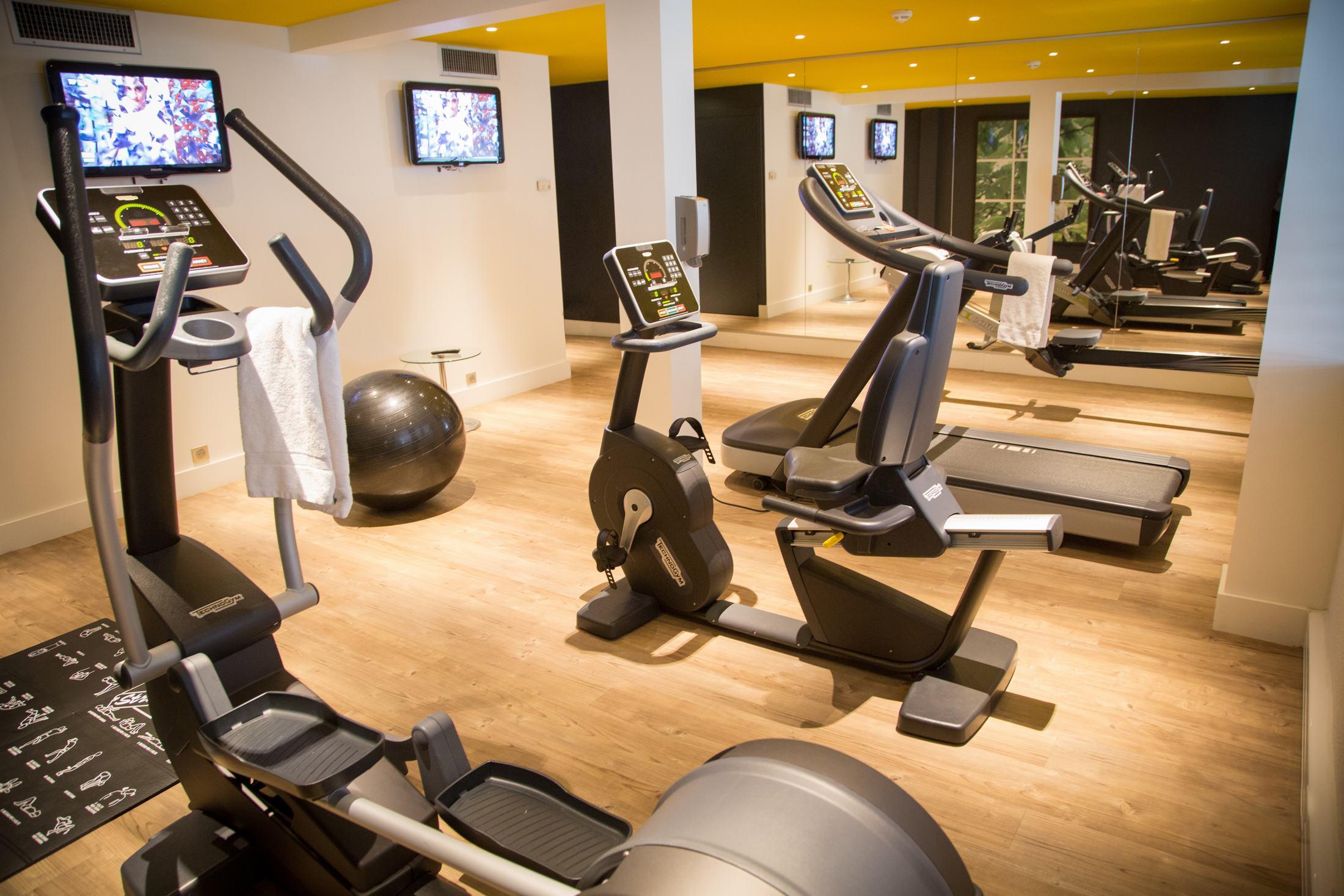 Novotel Lille Aeroport Екстериор снимка