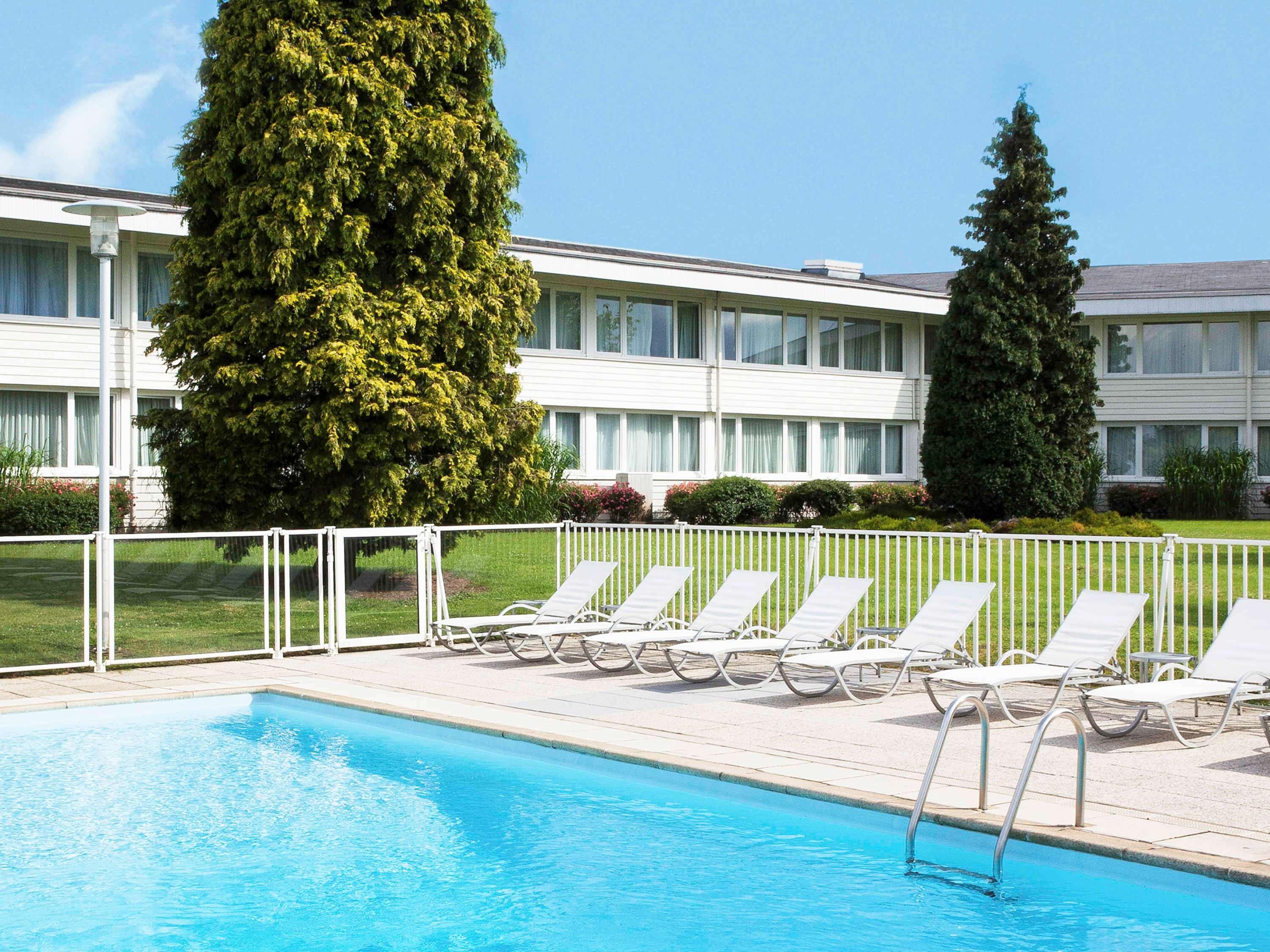 Novotel Lille Aeroport Екстериор снимка