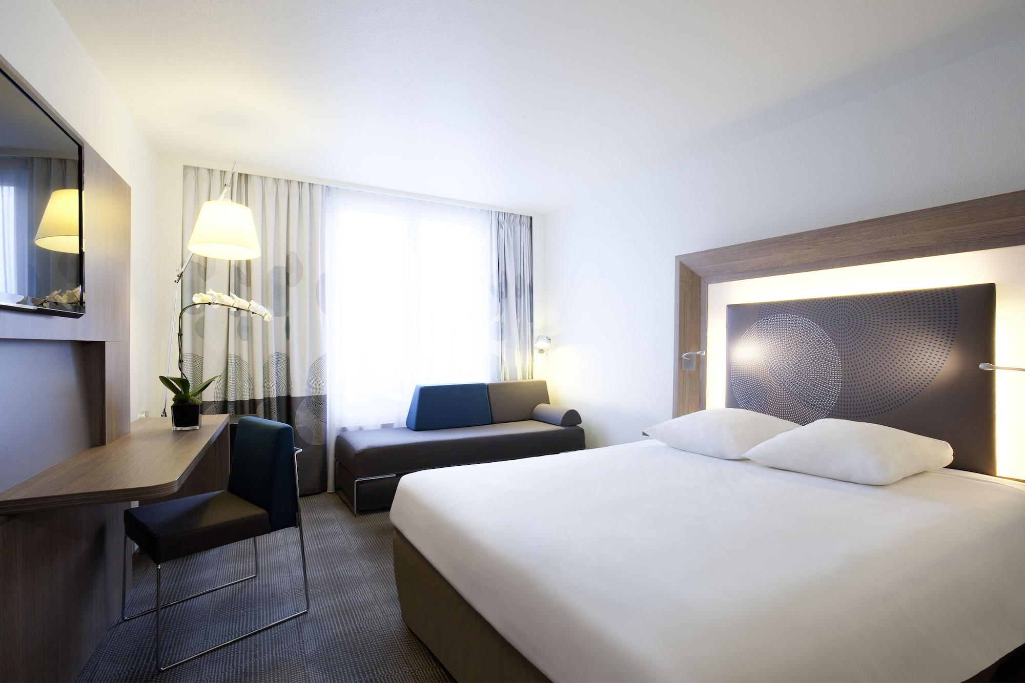 Novotel Lille Aeroport Екстериор снимка